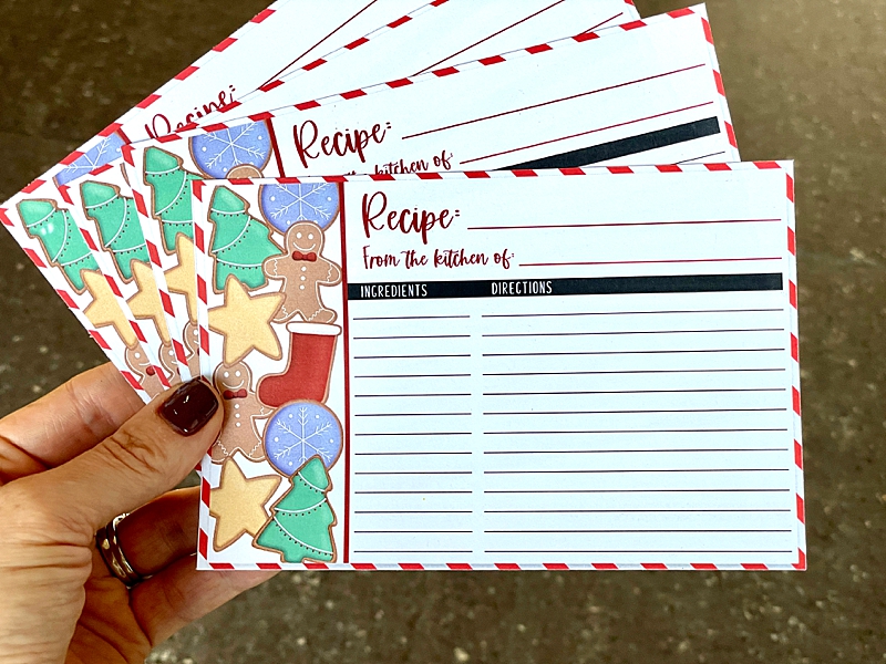 Free Printable Cookie Exchange Recipe Cards | Printable Cookie Swap Recipe Cards | Cookie Exchange Recipe Cards | Free PDF on Moms Printables!