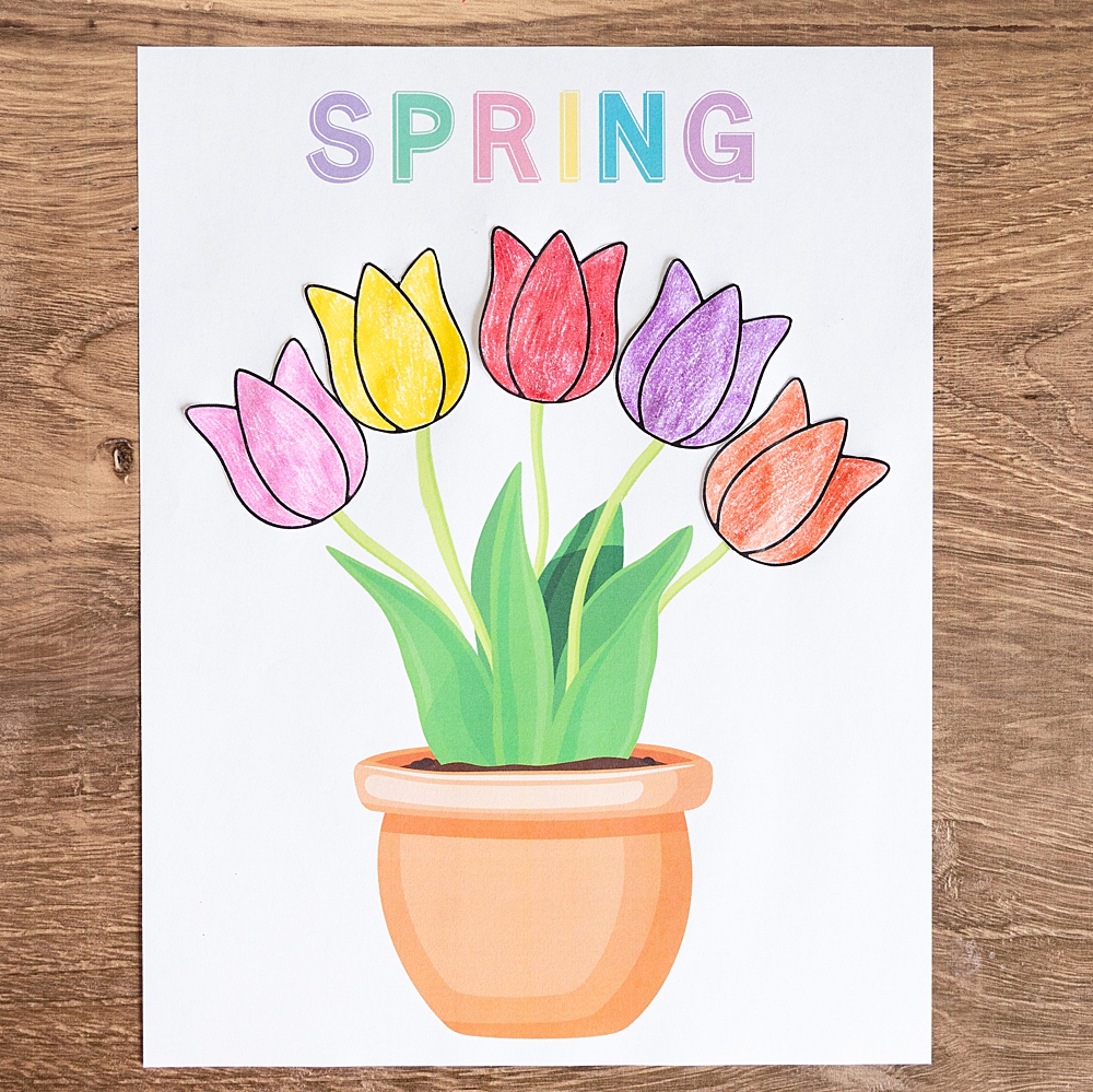 Free Printable Tulip Craft | Tulip Crafts for Kids | Tulip Paper Craft for Kids | Free printable tulip craft for kids free to download and print at Moms Printables!